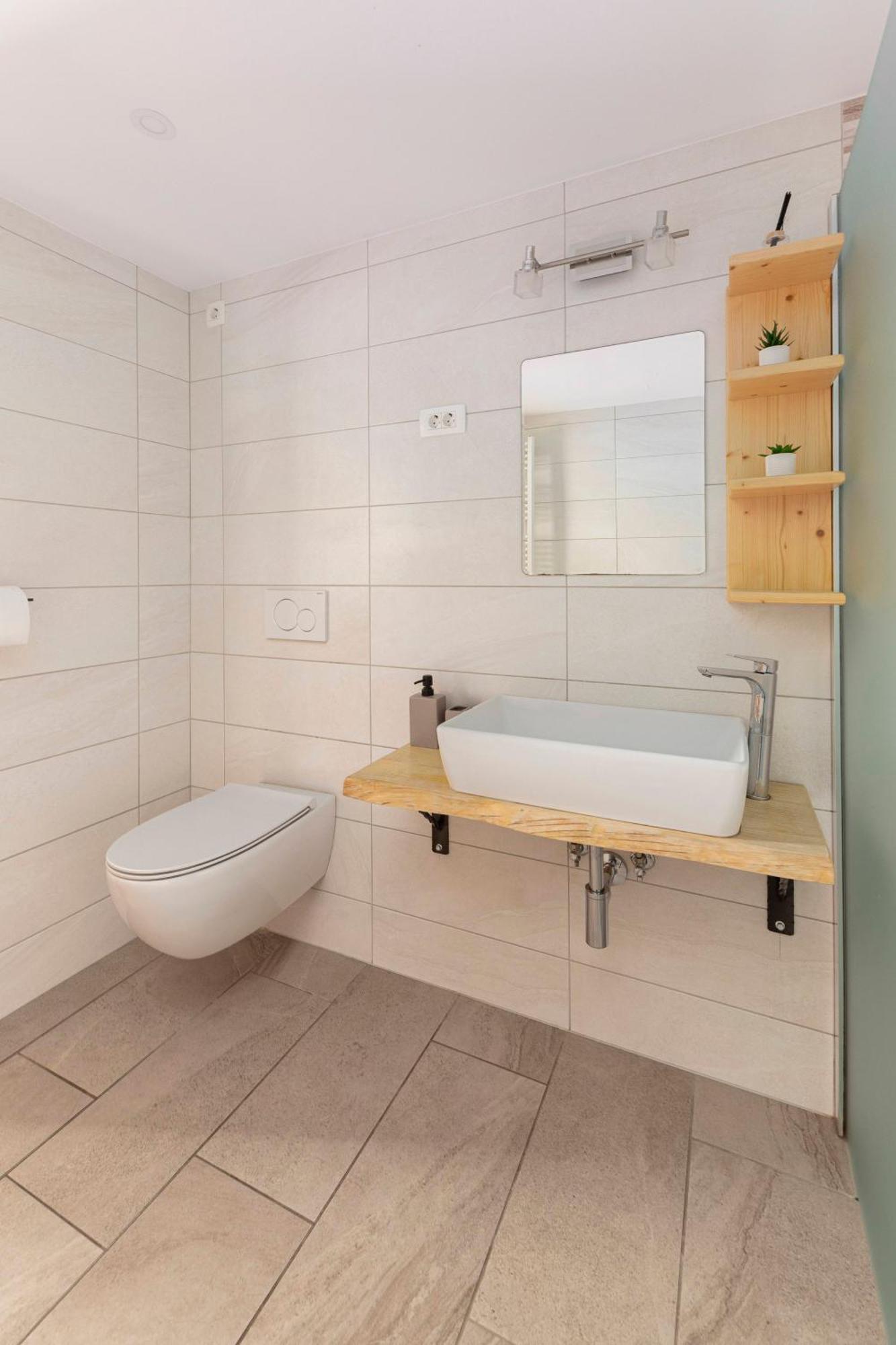 Apartmaji Hodak 博希尼 外观 照片